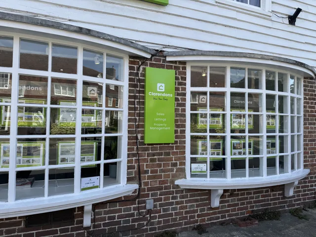 Clarendons, Tenterden