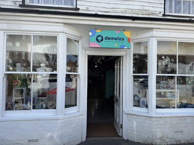 Demelza, Tenterden