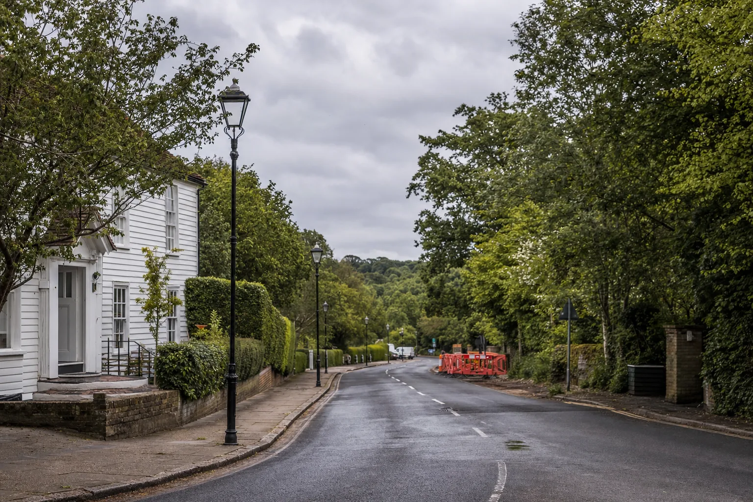 Appledore Road to close for streetlight trench works, 3–19 August 2026