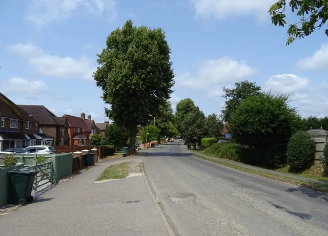 Appledore Road, Tenterden to be resurfaced 20–30 August 2026 between East Hill and Collison Place