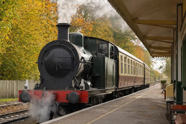 Kent & East Sussex Railway Offers Behind-the-Scenes Autumn Experiences at Tenterden and Rolvenden
